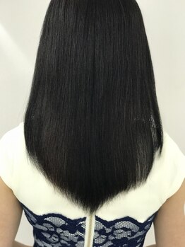 ルル(LULU)の写真/うるツヤ髪になれる髪質改善で素髪美人へ！縮毛矯正が得意なサロンで艶髪体験を★