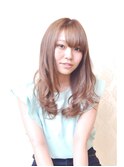 大きめほつれウェーブで外人風パーマスタイル♪