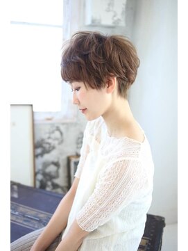リーフ 掛川店(LeaF) 大人女性にもおすすめ★ナチュラルショートスタイル