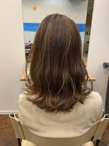 オルガ ヘアアンドメイク(Oluga hair&make)&nbsp;ハイライトアッシュベージュミディ