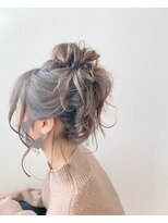 グランルッソ 岡山駅前(GRAN LUSSO)&nbsp;カジュアルアレンジ　おだんごアップ　ルーズアレンジ