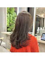 ムード カナザワ(mood kanazawa)&nbsp;動きの出るゆるレイヤースタイル♪