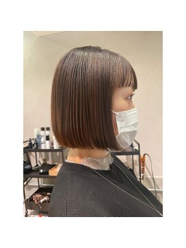 クラッチムク 博多口(CLUTCH muk.) 艶髪ボブ