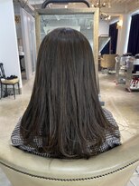 レガーレ(Legare)&nbsp;赤みゼロ！オリーブカラー