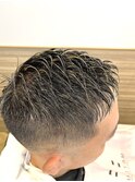 ナチュラルフェード金メッシュイケイケスタイル