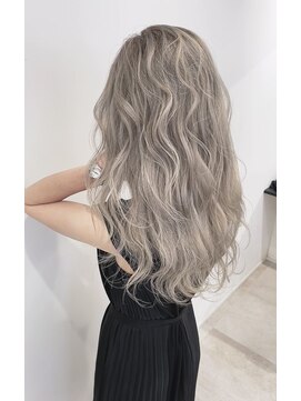 シャイル(CHAiL) ホワイトパールグレージュ