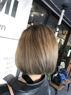 ルミ 高崎駅店(Lumi) グレージュボブ【高崎/高崎駅/Lumi高崎】