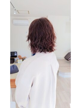 アオイ(Aoi) ゆるふわボブスタイル