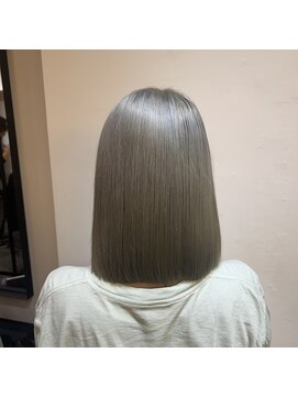 サロンドミルク 溝の口店(salon de MiLK) ホワイトグレージュカラー