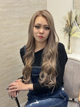 ラビス クローバー(Lovis clover) ベージュ/ミックス巻き/ギャルカラー