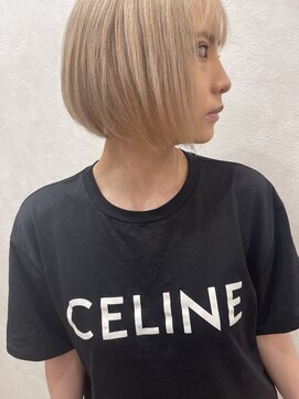 グリードヘアー(greed hair) 上品なハイトーンボブ