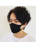 ミューレンス レオン(MUELHENS LEON)&nbsp;センターパート＋波巻きパーマ