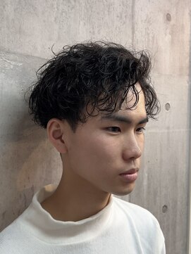 メイン(MENIN) 【Insta@hi_de0205】波巻きスパイラルパーマスタイル[相模大野]