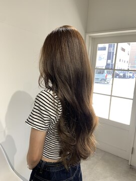 ジュベ(juve.) コテ巻き風パーマ