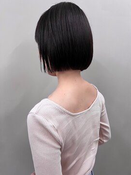 イリ(Ili) コンパクトボブ