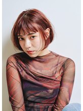 ★顔の印象を引き立てる、顔まわりのカット技術に定評あり。