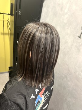 グレージュアンブレラカラー