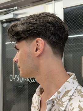 ニコ トウキョウ(nico TOKYO) センターパートニュアンスパーマ