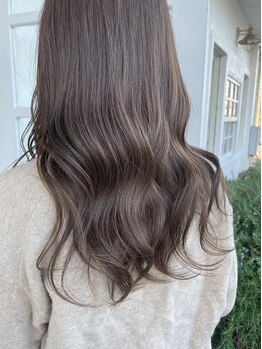 フワットンヘアメイク(FOUATONS HAIR MAKE)の写真/あなたの魅力を引き出す丁寧なカウンセリングと確かな技術で、似合うスタイルをご提供♪納得の仕上がりに◎