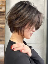 トルネード(TORNADO)&nbsp;外国人風前下がりレイヤーショートボブ　n8.3.21