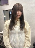 オリーブカラー/ベージュカラー/レイヤーカット/20代