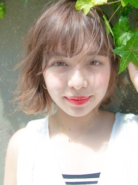 ルティア(Lutia) ベージュカラー 夏ショート 似合わせカット☆