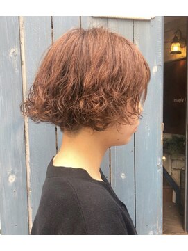 マギーヘア(magiy hair) くるくるパーマ［magiy hair西部笑］