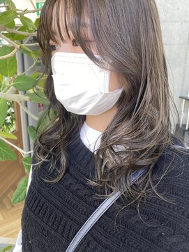 イリー 代官山(ILY) レイヤー/ショート/白髪染め/髪質改善/30代・40代・50代・60代