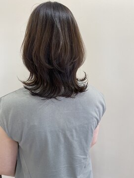 アリスバイアフロート 自由が丘(ALICe by AFLOAT) ふんわりミディアムレイヤーウルフ