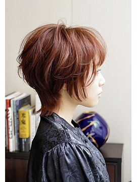 ジェントラ(Jentra) 美髪美容エステカラ―でハリコシのあるウルフヘア