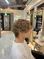 アイズ 海老名(AIZU)&nbsp;波巻きスパイラルパーマ　波巻きパーマ　スパイラルパーマ