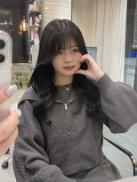 リリー(Lilley) ダークグレー×韓国ヘア