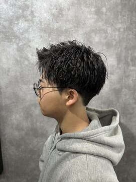 スピン 本八幡(SPIN) ベリーショート/ダークアッシュ/ニュアンスパーマ/韓国マッシュ