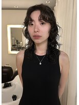 トリッカ 銀座(tricca)&nbsp;ミディアムウルフ/ウェーブヘア/ニュアンスパーマ