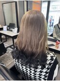 バレイヤージュエンドカラーハイライトケアブリーチグレージュ