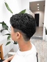 セイドット フクオカ(Say.FUKUOKA) 天神大名ニュアンスパーマフェザーショート刈り上げビジネスマン