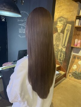 ヘアーデザイン ディードット ウル(D. ulu) ミルクティー