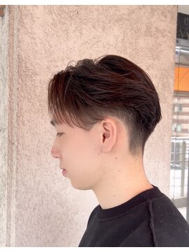 ソレアメンズ(solea men's) 【スッキリ爽やか】刈り上げ高めセンターパート