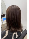 伸ばしかけでも扱いやすい大人ミディアム ×武蔵小杉