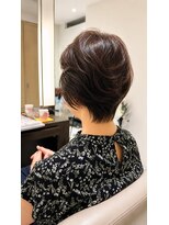 ヘア&エステ ヒロイン 西武池袋店&nbsp;大人上品大人気襟足すっきりショートスタイル。