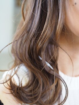 ルチェア ヘア(Lucea Hair) ブランジュカラー