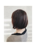 ノマニカ ミラート バイ ルレーヴ(noma-nika mirrort by Le reve)&nbsp;襟足すっきり、前下がりボブ