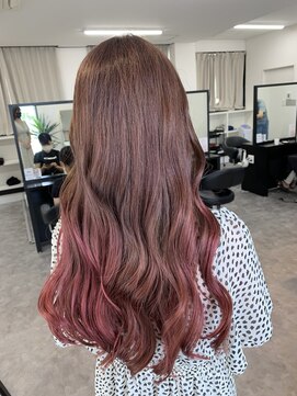 ロビィ 浦添店(LOBY) ピンクのグラデーションカラー