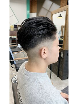 ブッディ(BDY) スリックバック☆フェードカット