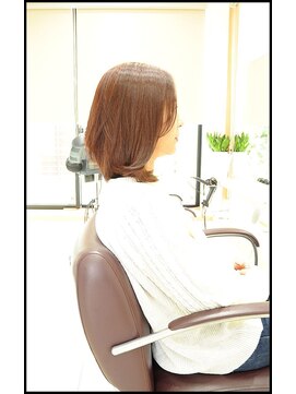 メタ(META) カット＋ノンジアミンカラー【頭皮の刺激が強いジアミン不使用】