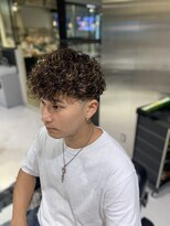 フランクスバーバーリザーブ 人形町店(FRANK’S BARBER RESERVE) スペインカールバーバースタイルH