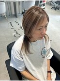 ハイライトカラーミルクティーベージュレイヤーカット