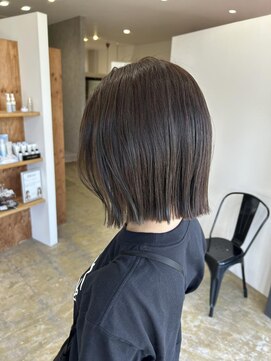 ニド(2do) パツッとボブ