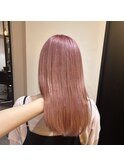 ピンクベージュカラー