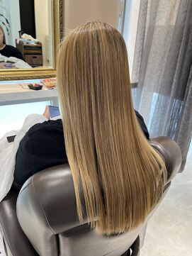 ヘアーアンドネイルサロン キララ(hair&nail salon KIRARA) ハイトーン艶カラー